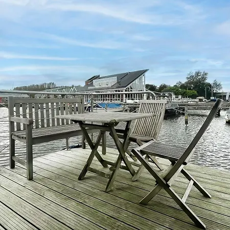 度假居 Meerzicht By Droomvilla Uitgeest